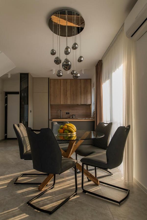 Villa Magna Luxury Apartments Murter Exterior photo