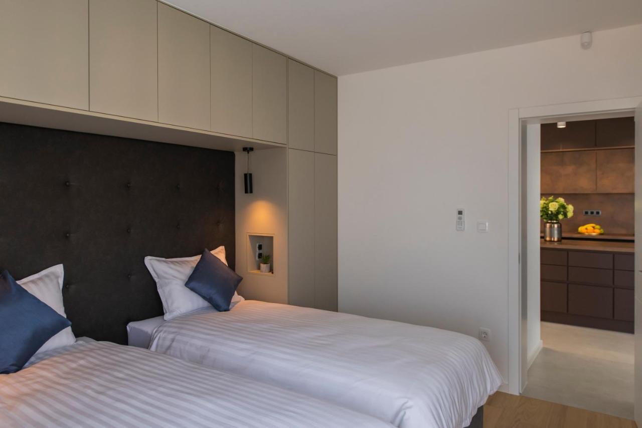 Villa Magna Luxury Apartments Murter Exterior photo